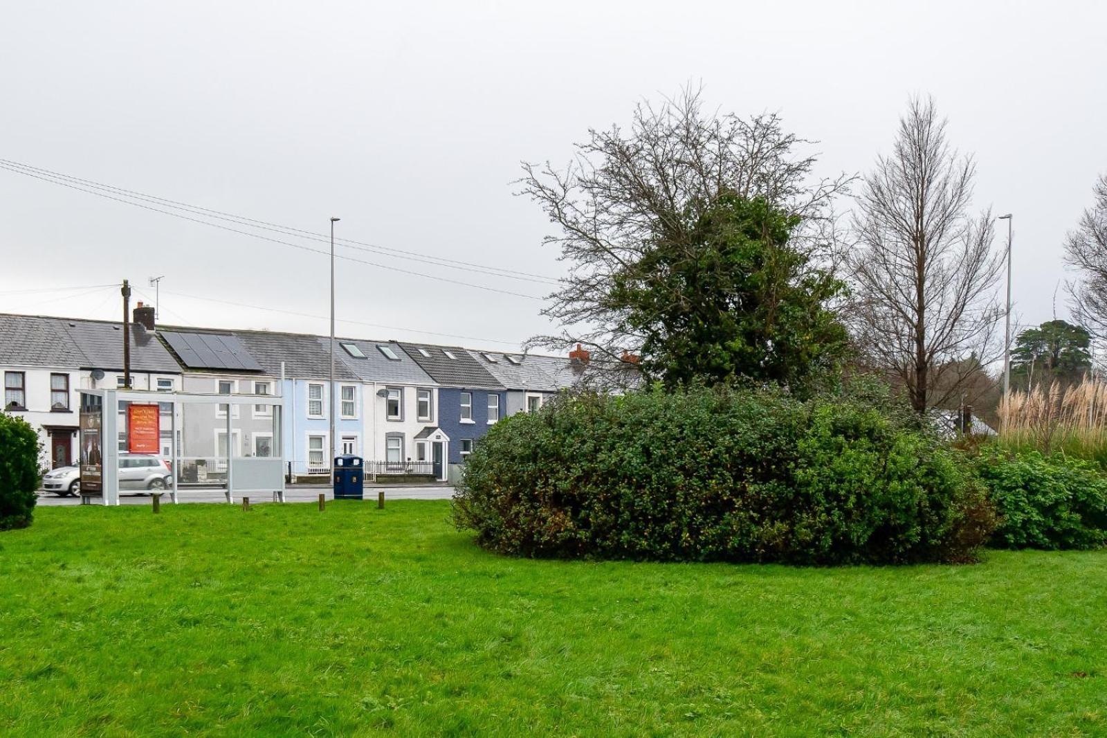 Casa One Hundred - A Beautiful 4 Bed House On The Beach Front Swansea Kültér fotó