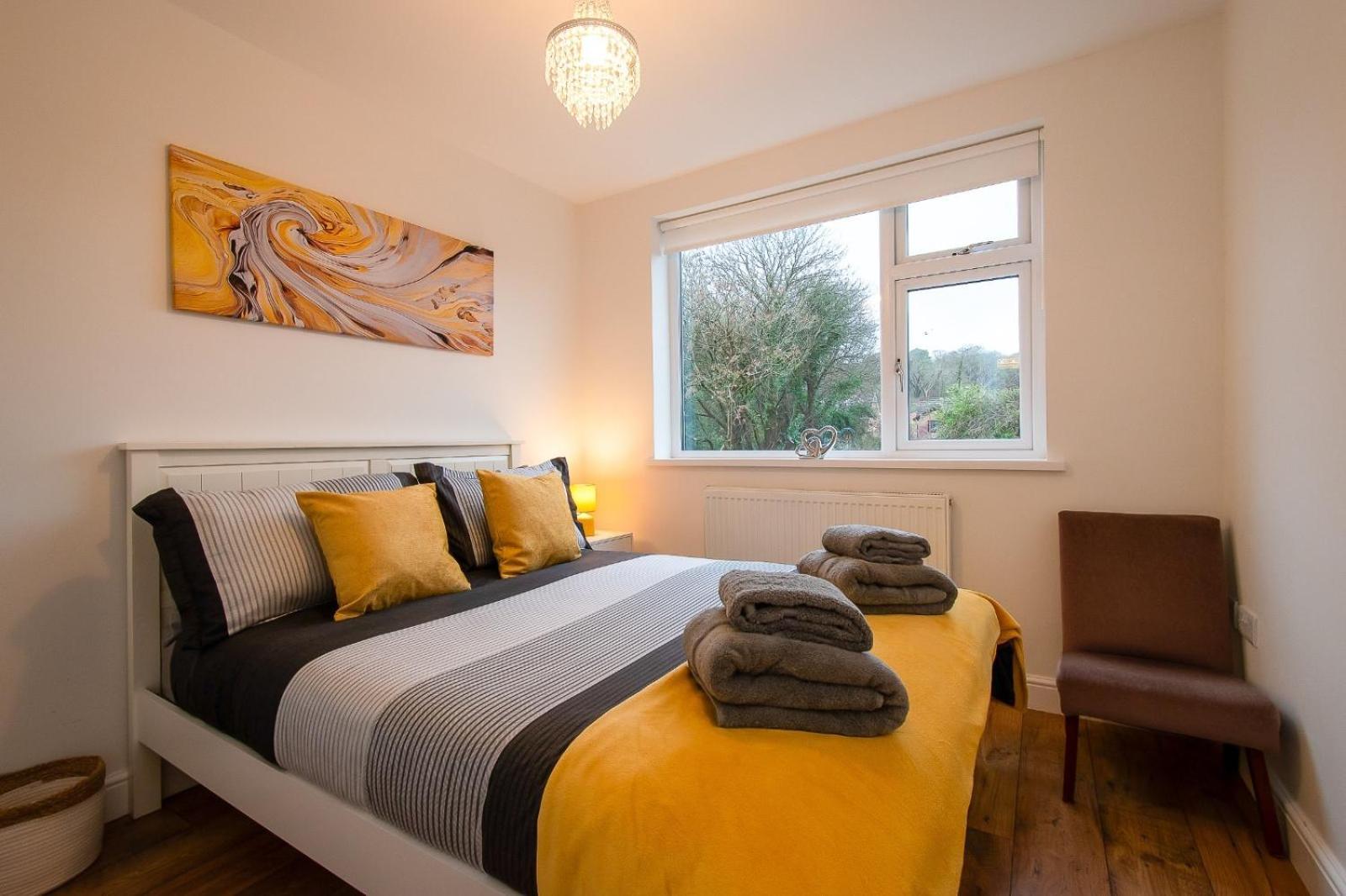 Casa One Hundred - A Beautiful 4 Bed House On The Beach Front Swansea Kültér fotó