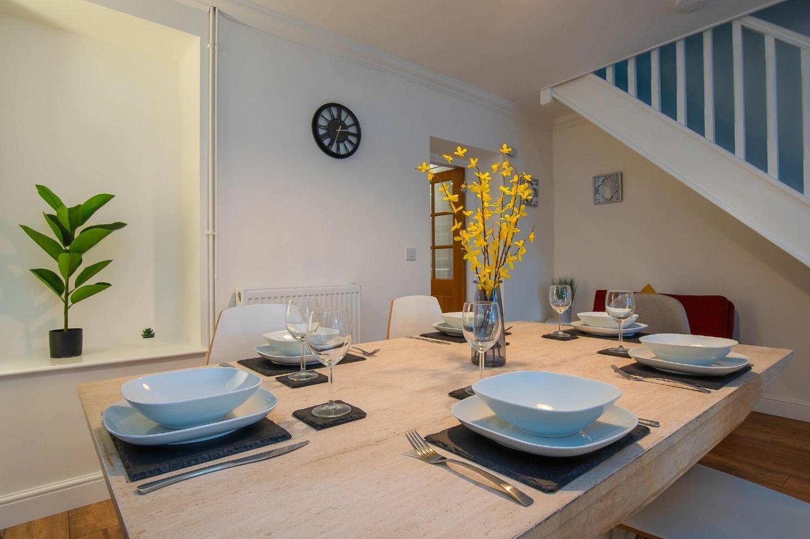 Casa One Hundred - A Beautiful 4 Bed House On The Beach Front Swansea Kültér fotó